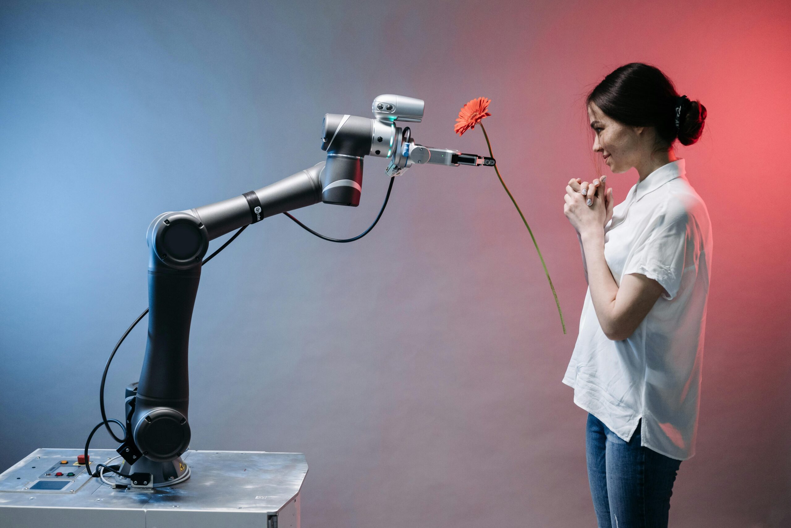 AI + Humans: The Synergy Powering Salesforce CRM